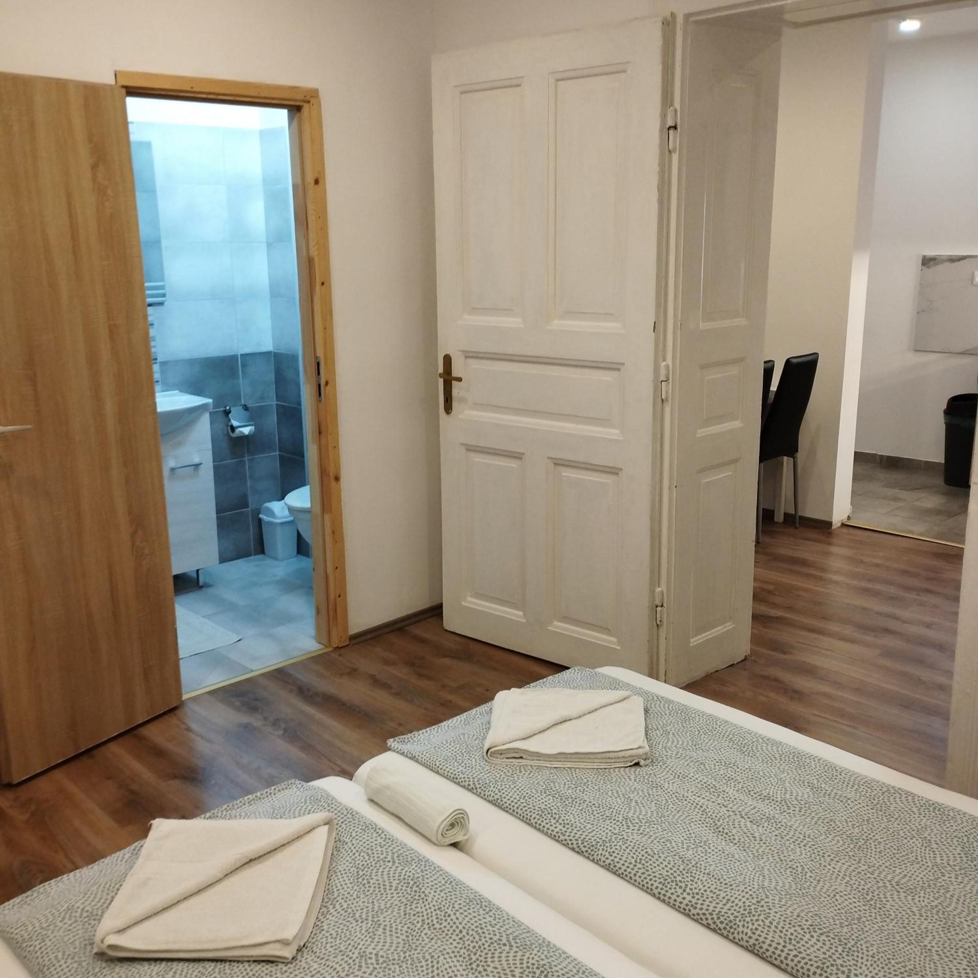 Apartmány 77 Veľký Meder Kültér fotó